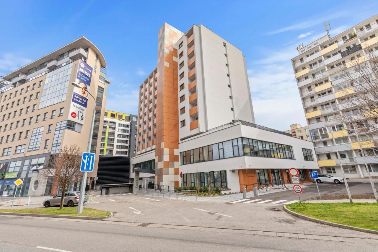 Апартаменты Lam Rose - Ac - Terrace Братислава Экстерьер фото